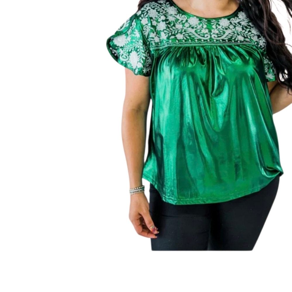 Layerz Clothing Embroidered Mettalic Top Size 2XL